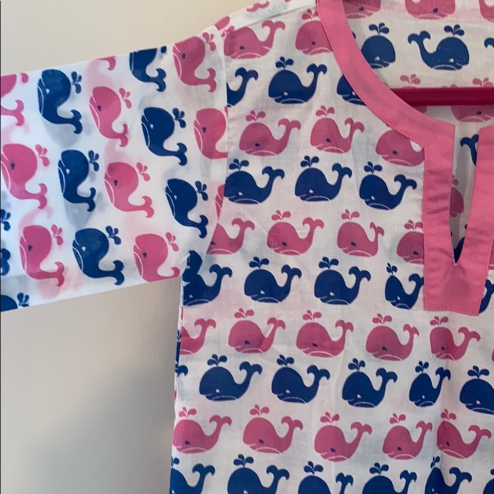 NWOT 🐳 Tunic - Picture 3 of 6